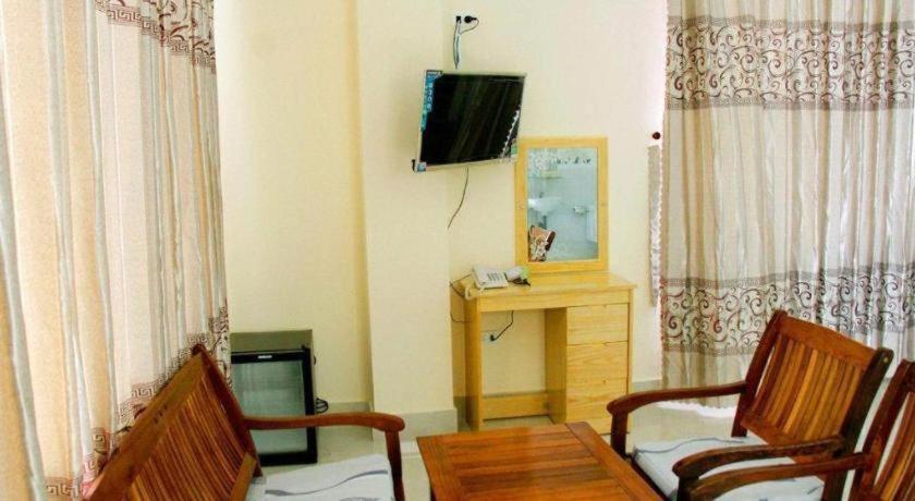 Yen Vy 04 Luxury Hotel Quy Nhơn Exterior foto